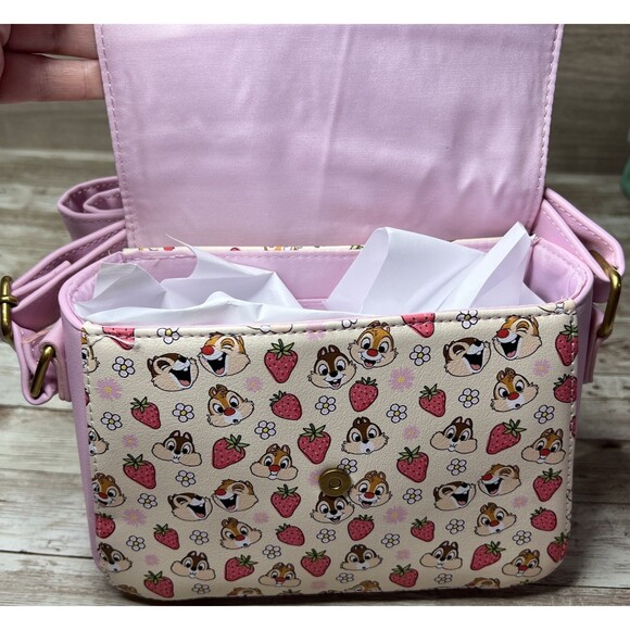 Loungefly Disney Chip 'N' Dale Strawberries Crossbody Bag Purse Chipmunks Pink - Picture 16 of 16